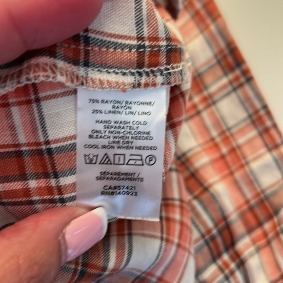 LOFT Plaid Button Down Long Sleeve Ruffle Trim Top Size Small New with Tags! - Picture 7 of 7